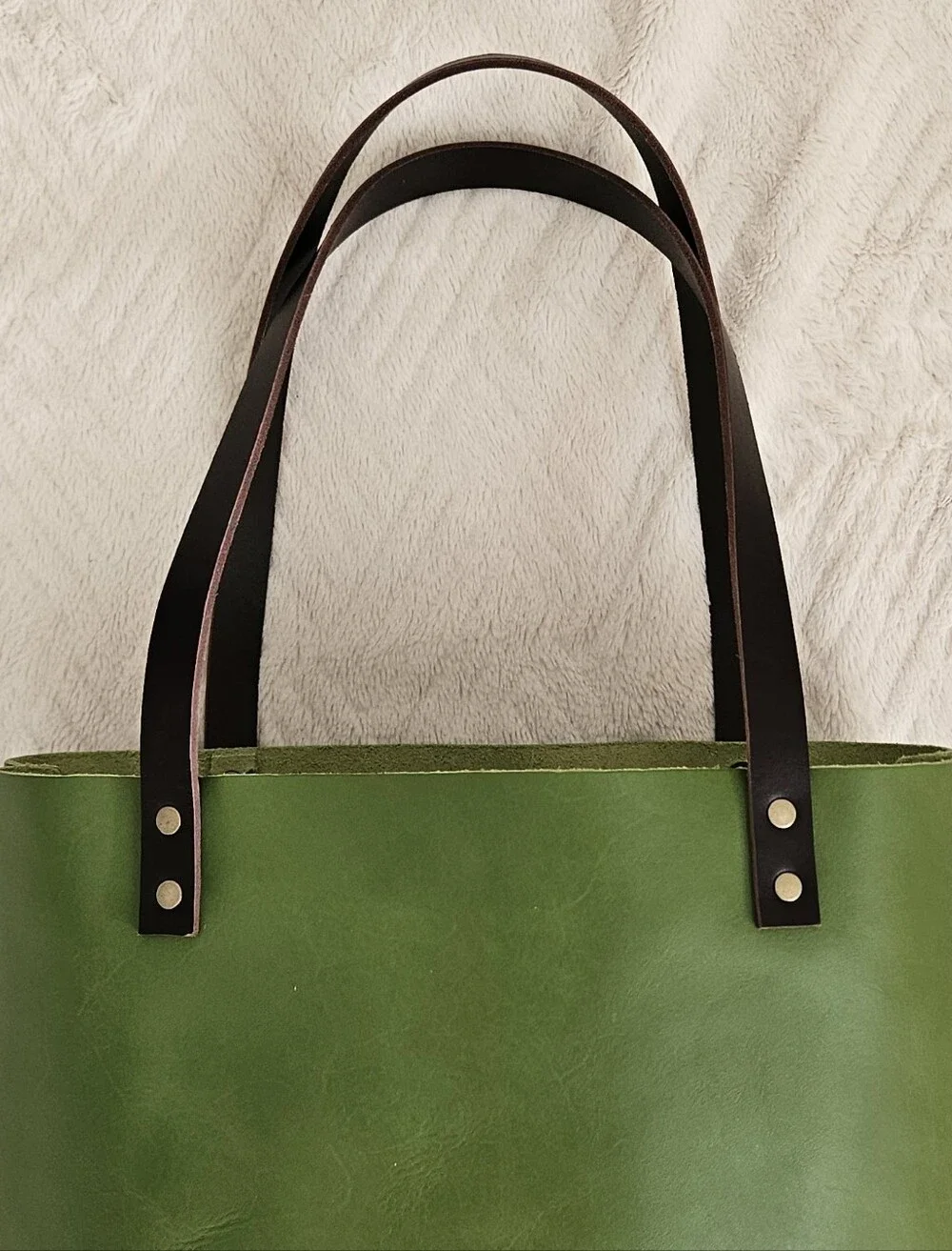 Unicorn/ Rare Portland Leather Goods Classic Leather Tote Bag In Green Apple
